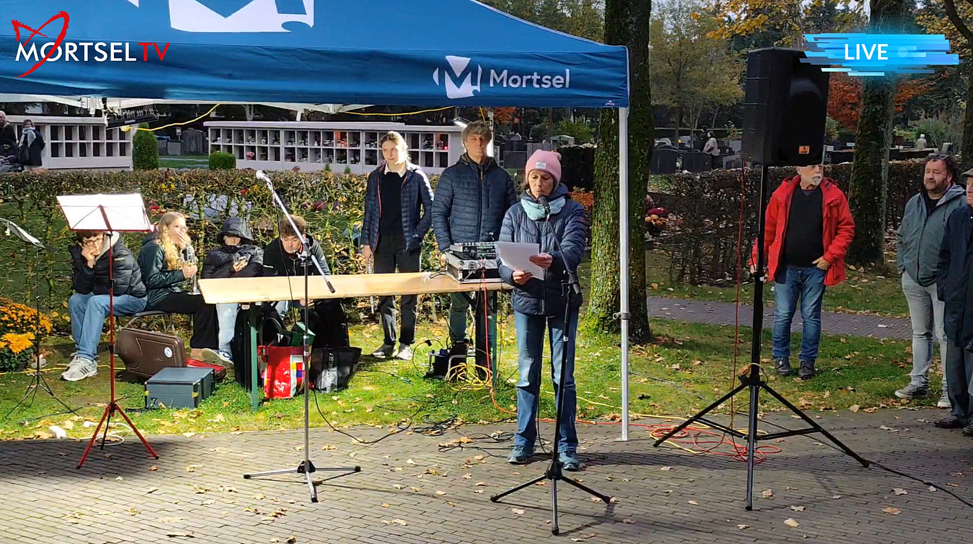 Massale opkomst voor Reveil Mortsel, een indrukwekkende herdenking op Allerheiligen (live uitzending)